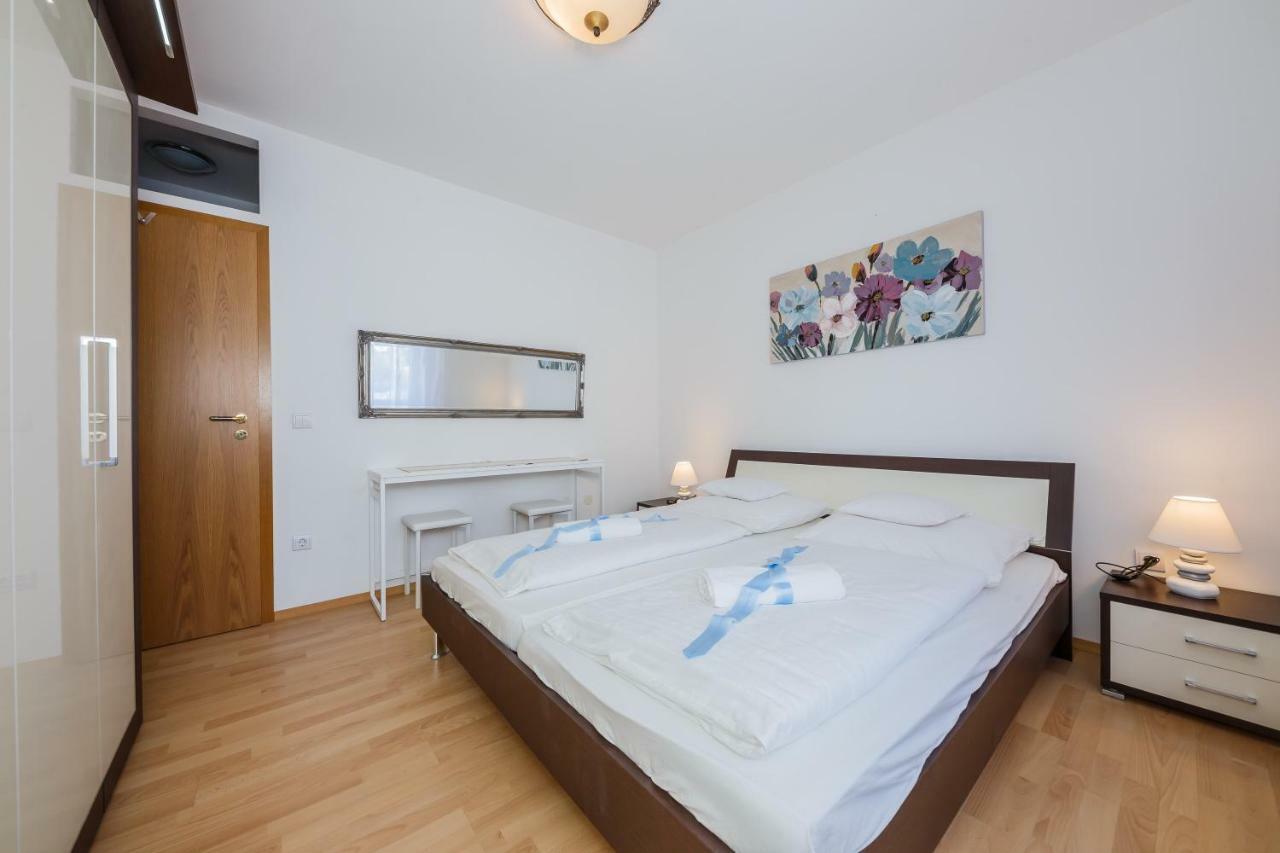 Apartman Lucija Kastela Exterior photo